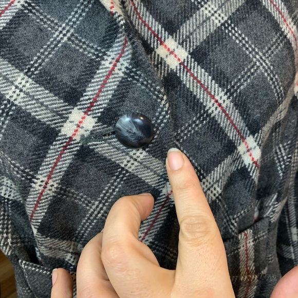 Via Wool Black Red & Gray Plaid Trench Coat Pea Belted Feminine Size 8 Medium - Picture 5 of 10